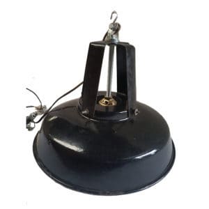 capharnaum-lampe-gammelle-noire-reéélectrifiée